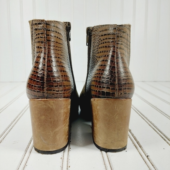 Levity Berlin Tan Suede Snakeskin Print Slip On Block Heel Ankle Boots H725 - Picture 6 of 14